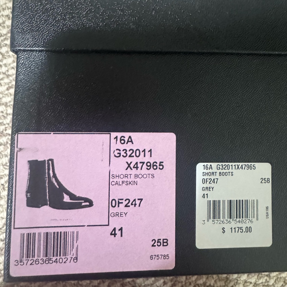 Gray CHANEL Chelsea boot. Gently used - Picture 7 of 8